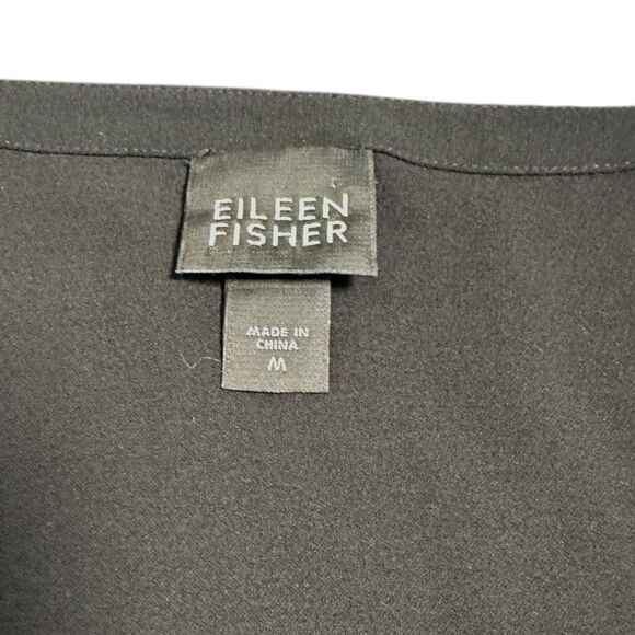 EILEEN FISHER Women’s Black 100% Silk Sleeveless Scoop Neck Tank Top Size Medium - Picture 3 of 4